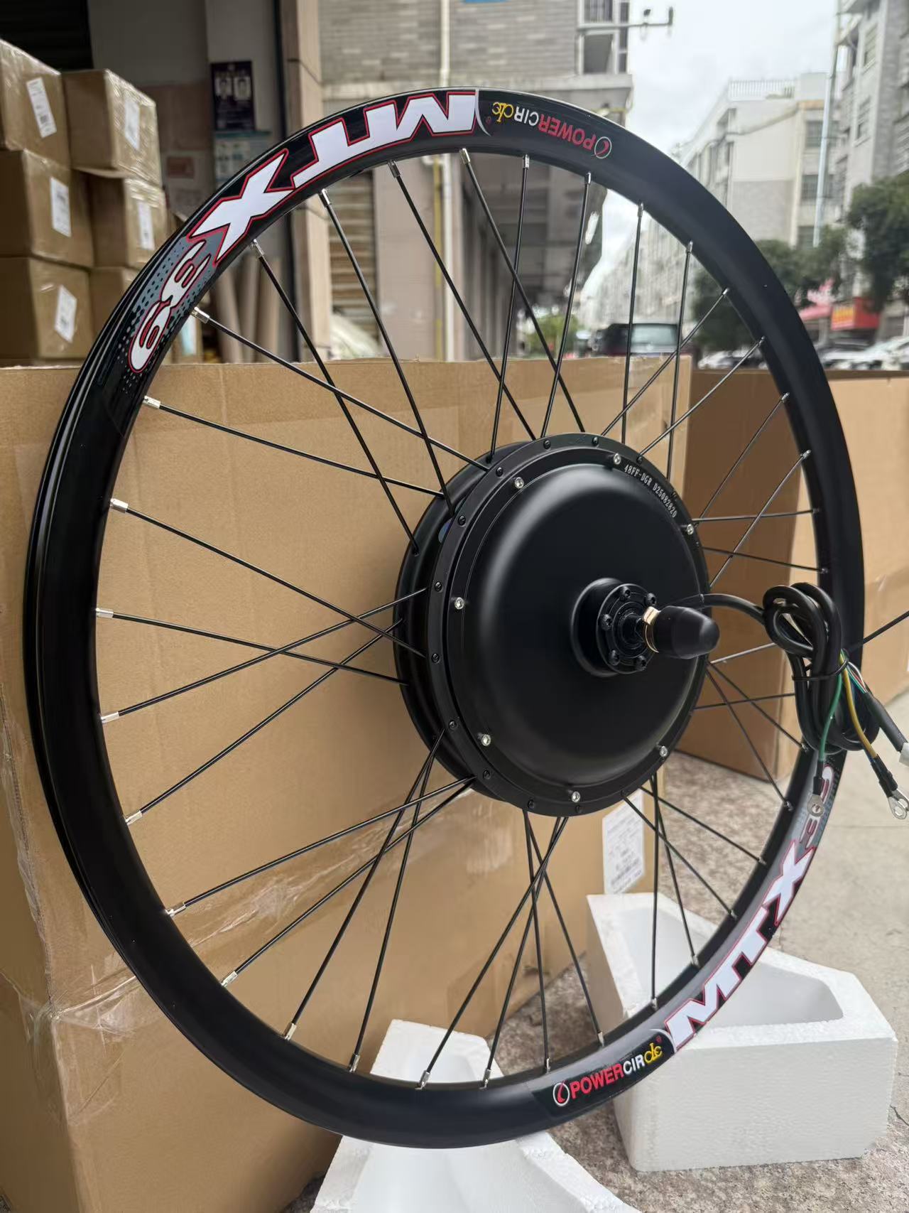 Nouveau kit de conversion de v - 5000W Hub Motor Kit 72V avis et prix